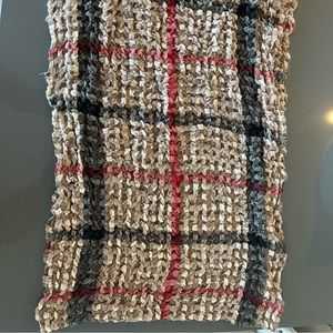 Plaid infinity skarf